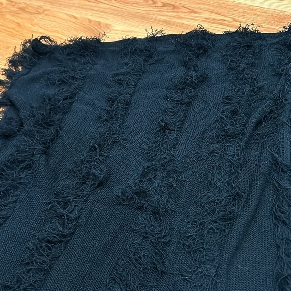 Chaser x Revolve Open Front fringe Kimono in Black medium/large new - Picture 4 of 5